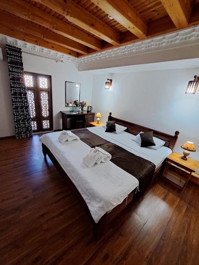 Hotel Terrace By Golden Minaret Buchara Exterior foto
