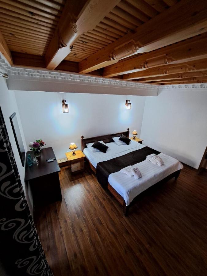 Hotel Terrace By Golden Minaret Buchara Exterior foto